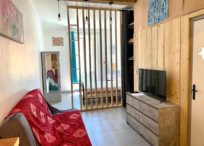 Appartement Wood Desing Proche Cannes